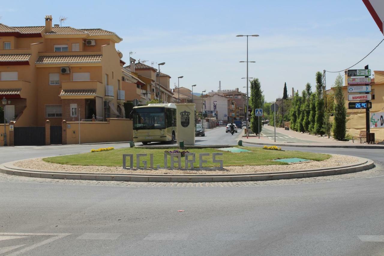 Apartamento en Ogíjares, a 3 kilómetros de Granada Exterior foto